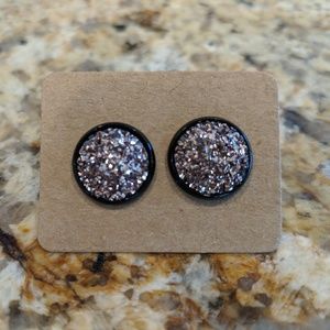 🎊3pairs for $13🎉12mm earrings